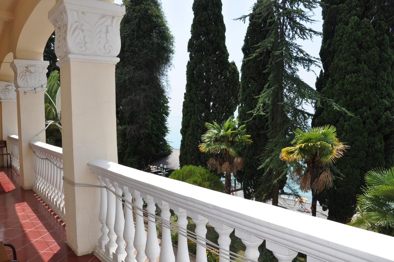 Гагрипш Курортный Комплекс Gagra Exterior photo