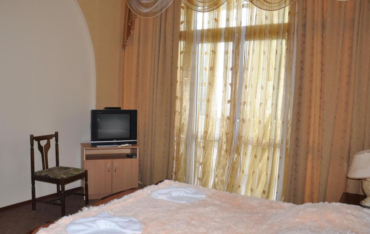 Гагрипш Курортный Комплекс Gagra Exterior photo