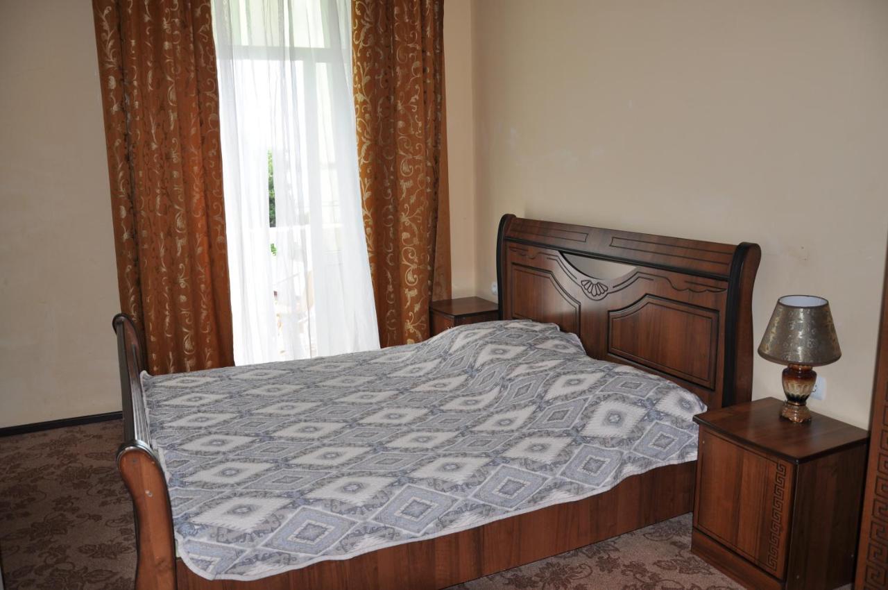 Гагрипш Курортный Комплекс Gagra Exterior photo