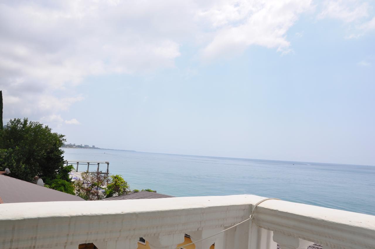 Гагрипш Курортный Комплекс Gagra Exterior photo